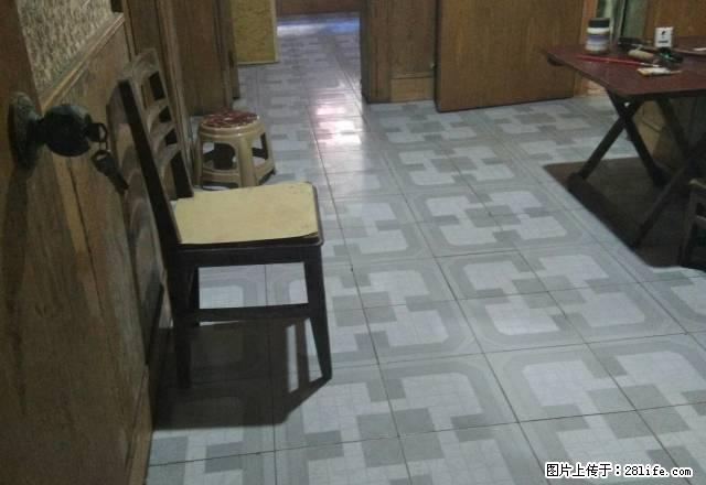 伯爵斜对面房子出租 带基本家具家电 入住方便 - 房屋出租 - 房屋租售 - 黔南分类信息 - 黔南28生活网 qn.28life.net